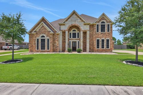 4103 Broadmoor Dr, Mont Belvieu, TX, 77523-4207 | Card Image