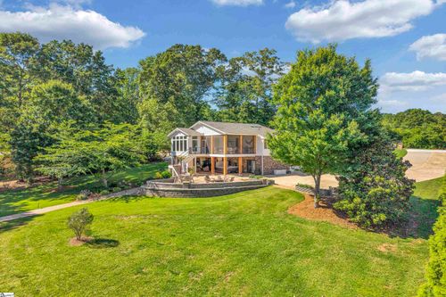 105 Meadowcrest Drive, Seneca, SC, 29672 | Card Image