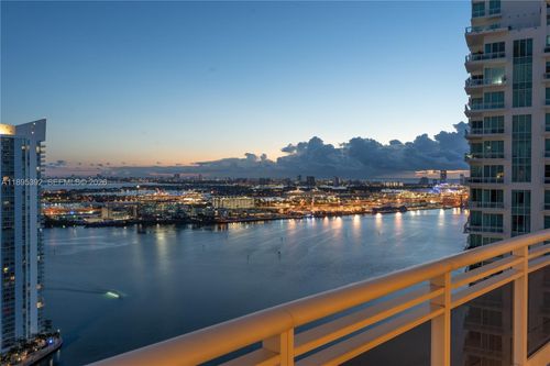 apt-3607-901 Brickell Key Blvd, Miami, FL, 33131-3516 | Card Image