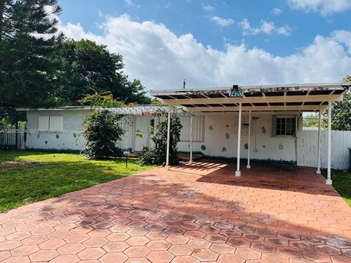 1420-1420 Ne 203rd St, Miami, FL, 33179-5152 | Card Image