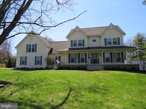 10 Spring Hill Ln, PERKASIE, PA, 18944-2513 | Card Image