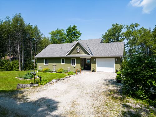 121 Browns Lane, Shallow Lake, ON, N0H2K0 | Card Image