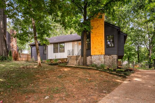 304 Sunrise Cir, Mount Juliet, TN, 37122-3608 | Card Image
