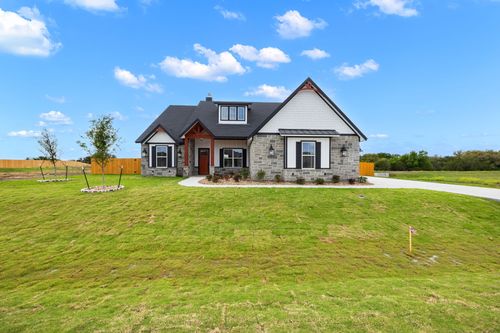 11151 Golden Eagle Ave, Salado, TX, 76571-6689 | Card Image