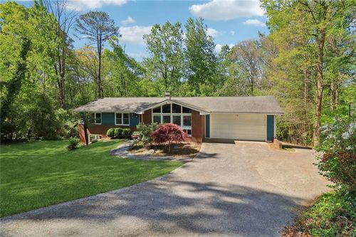 2414 Melinda Dr Ne, Atlanta, GA, 30345-1917 | Card Image