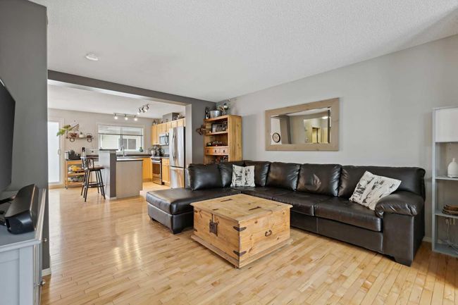 165 Mckenzie Towne Gate Se, Townhouse with 2 bedrooms, 3 bathrooms and 2 parking in Calgary AB | Image 8