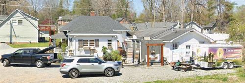 1596 Greenville Hwy, Hendersonville, NC, 28792-6337 | Card Image