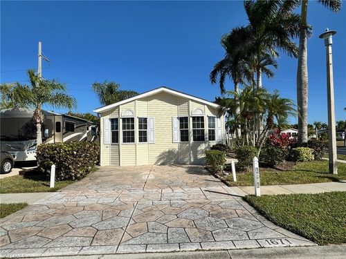 1671 Diamond Lake Cir, NAPLES, FL, 34114-9227 | Card Image