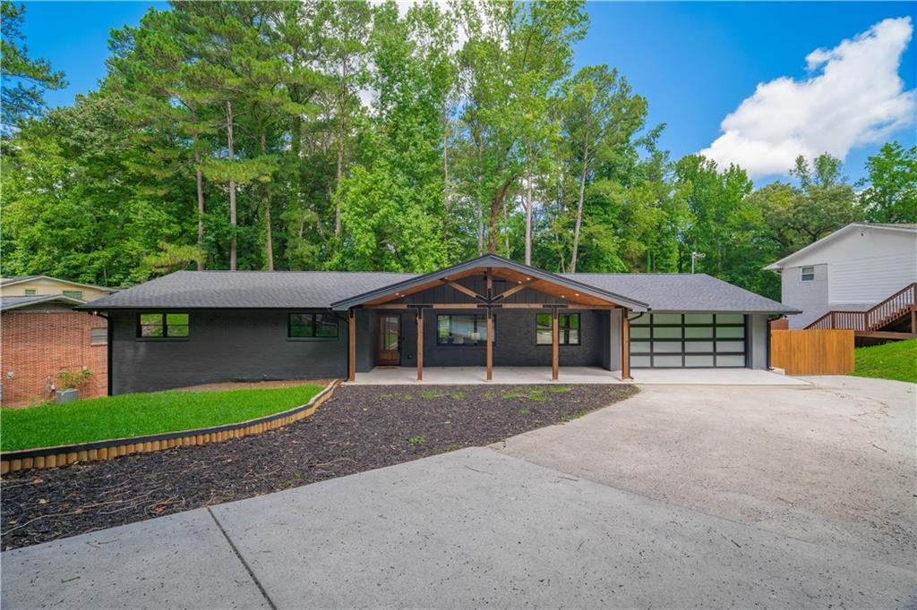 Fleetwood Cir, Atlanta, GA 30311