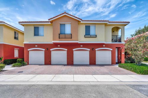 104-40 Se Sedona Cir, Stuart, FL, 34994-4480 | Card Image