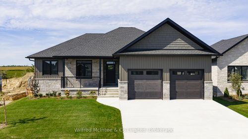 105 Devinwood Ave, Walkerton, ON, N0G2V0 | Card Image