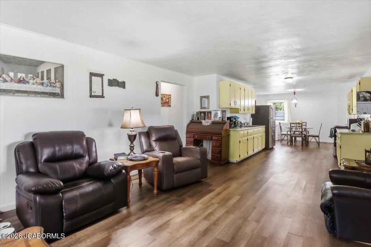 Residential in Eldon 5