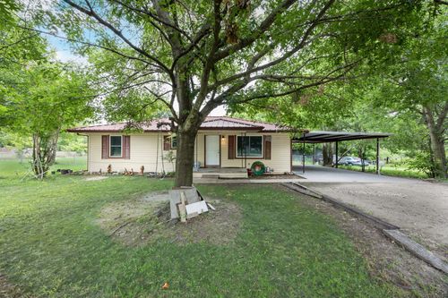 571 S 1st St, Point, TX, 75472-4946 | Card Image