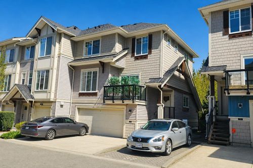 73-20498 82 Ave, Langley, BC, V2Y0V1 | Card Image