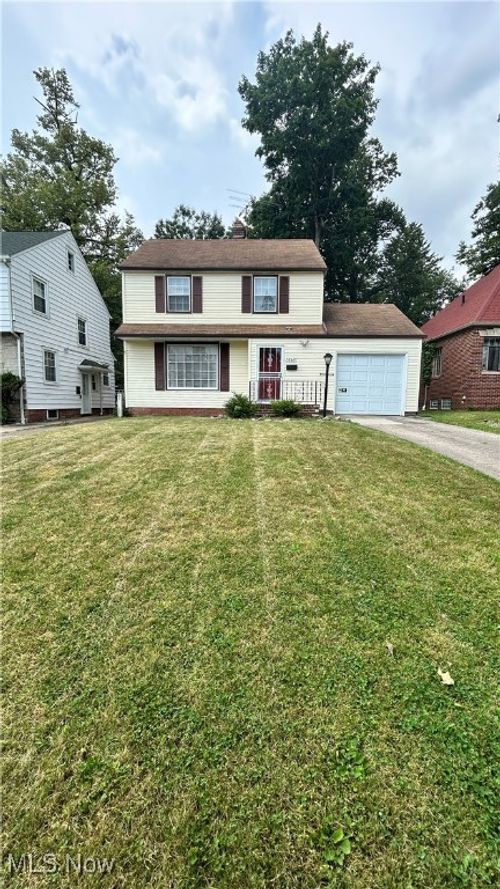5262 Camden Rd, Maple Heights, OH, 44137-2228 | Card Image