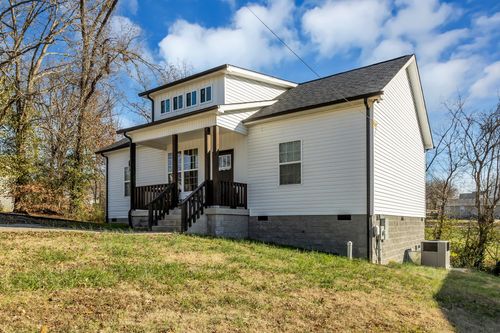 313 Hardin Ave, Dickson, TN, 37055 | Card Image