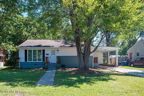 107 Dogwood Dr, Jacksonville, NC, 28540-6237 | Card Image