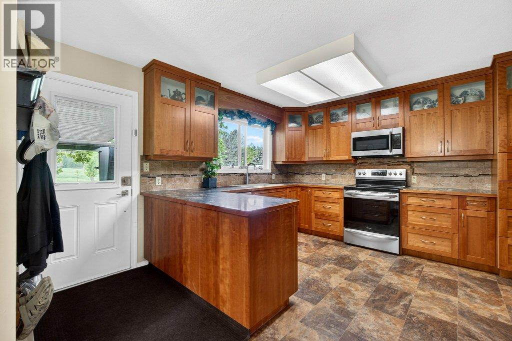 Residential in Salmon Arm 5