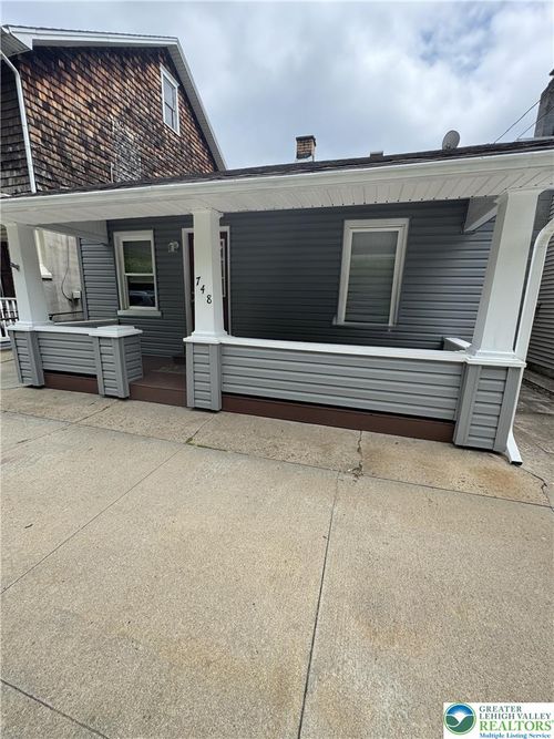 748 Mauch Chunk Rd, Palmerton, PA, 18071-1110 | Card Image
