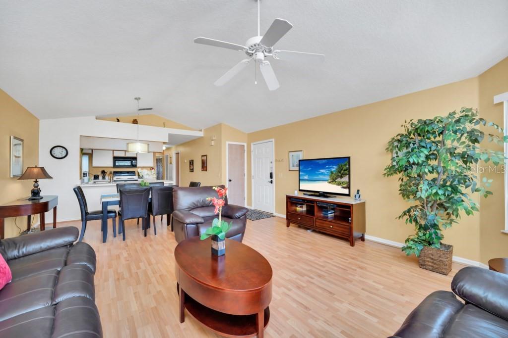 Residential in KISSIMMEE 5