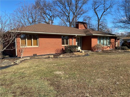 705 Hickory Dr, Newton, IL, 62448-1009 | Card Image