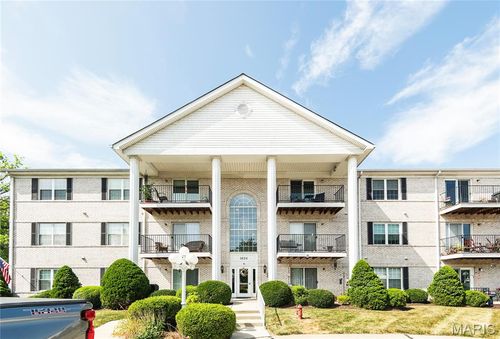apt-b-3624 Colonia Place Dr, Saint Louis, MO, 63125-4473 | Card Image
