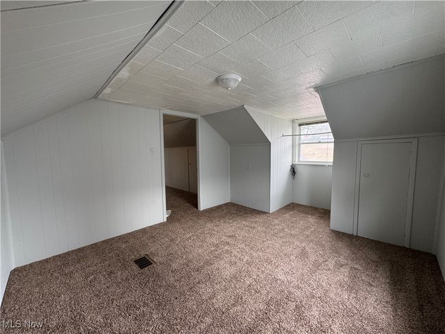 3rd bedroom, 2nd floor. | Image 22