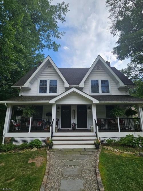 148 Claremont Rd, Bernardsville, NJ, 07924-1823 | Card Image