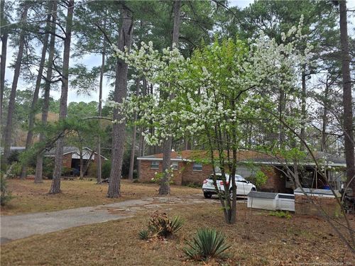 1125 Oakwood St, Fayetteville, NC, 28303-5855 | Card Image