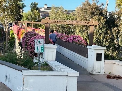 608 Heliotrope Ave, Corona del Mar, CA, 92625-2219 | Card Image