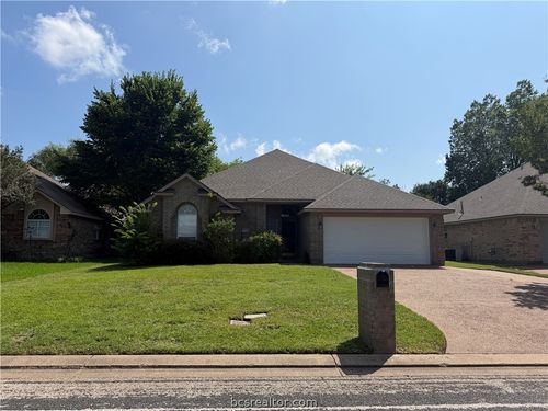 3734 Chantal Cir, College Station, TX, 77845-4792 | Card Image