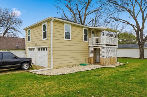 104 N Givins Street, Hillsboro, TX, 76645 | Card Image