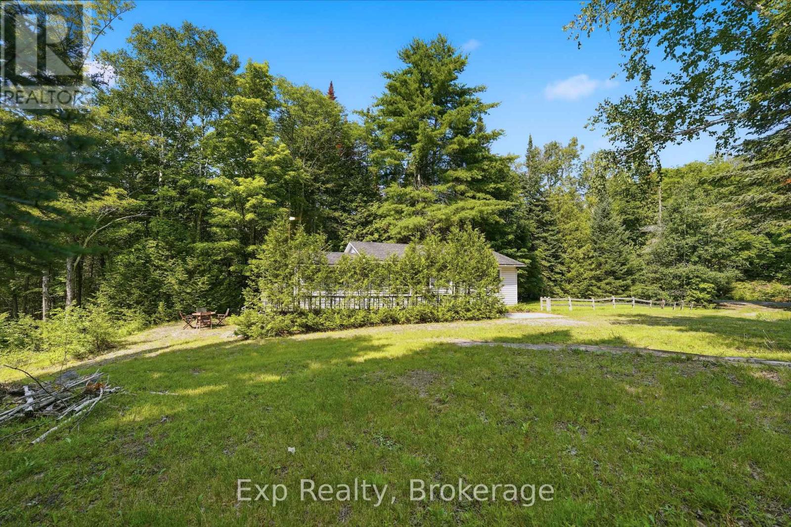 Residential in Frontenac (Frontenac Centre) 5