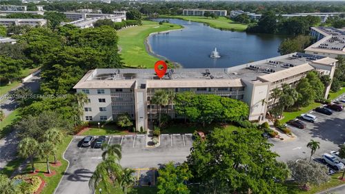 d4-3205 Portofino Pt, Coconut Creek, FL, 33066-1223 | Card Image