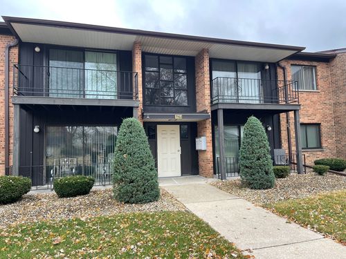 apt-13-22453 Pleasant Dr, Richton Park, IL, 60471-1714 | Card Image