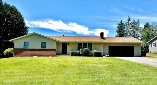 225 Anthony Lane, Zanesville, OH, 43701 | Card Image