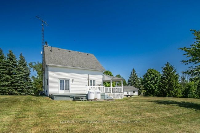 2492 County Rd 41, House other with 3 bedrooms, 2 bathrooms and 6 parking in Roblin ON | Image 25