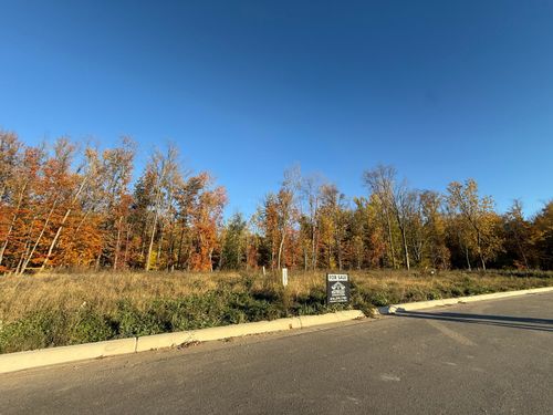 1728 Blaketon Dr, Walker, MI, 49534-1702 | Card Image