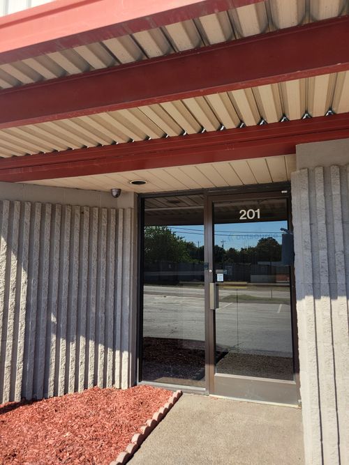 201 Omohundro Pl, Nashville, TN, 37210-2203 | Card Image