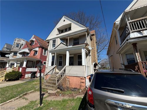 1319 E 114th St, Cleveland, OH, 44106-1323 | Card Image