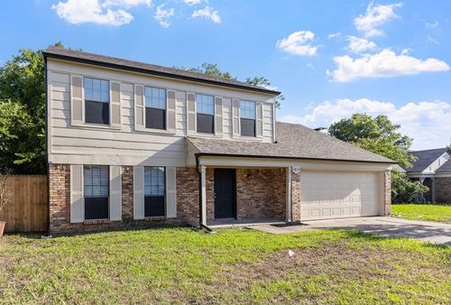 1804 Briarpath Lane, Arlington, TX, 76018 | Card Image