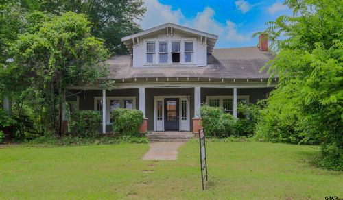 501 N Spring St, Grand Saline, TX, 75140-1815 | Card Image