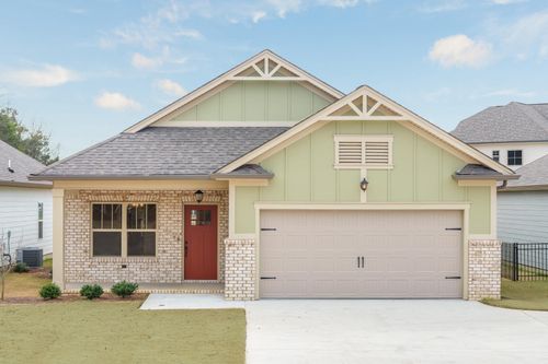 8242 Roy Ln, Ooltewah, TN, 37363-9246 | Card Image