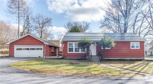 1502 Amherst St, Watertown, NY, 13601-3002 | Card Image