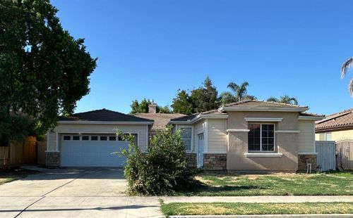 2817 Almond Ave, Sanger, CA, 93657-8754 | Card Image