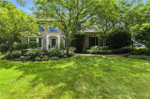65 Meadow Cove Rd, Pittsford, NY, 14534-3350 | Card Image