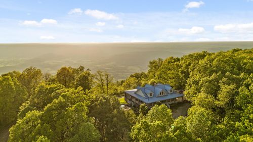 1938 Holloway Ridge Rd, Spring City, TN, 37381-7210 | Card Image