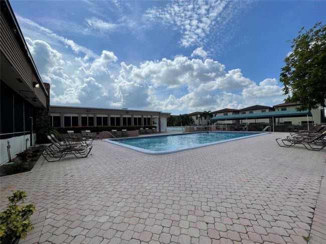 APT-104 - 5190 E Sabal Palm Blvd, Condo with 2 bedrooms, 2 bathrooms and null parking in Tamarac FL | Image 14