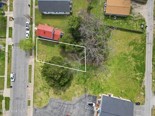 821 West St, New Bern, NC, 28560-3964 | Card Image