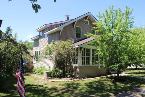 214 3rd Avenue, Bovey, MN, 55709 | Card Image